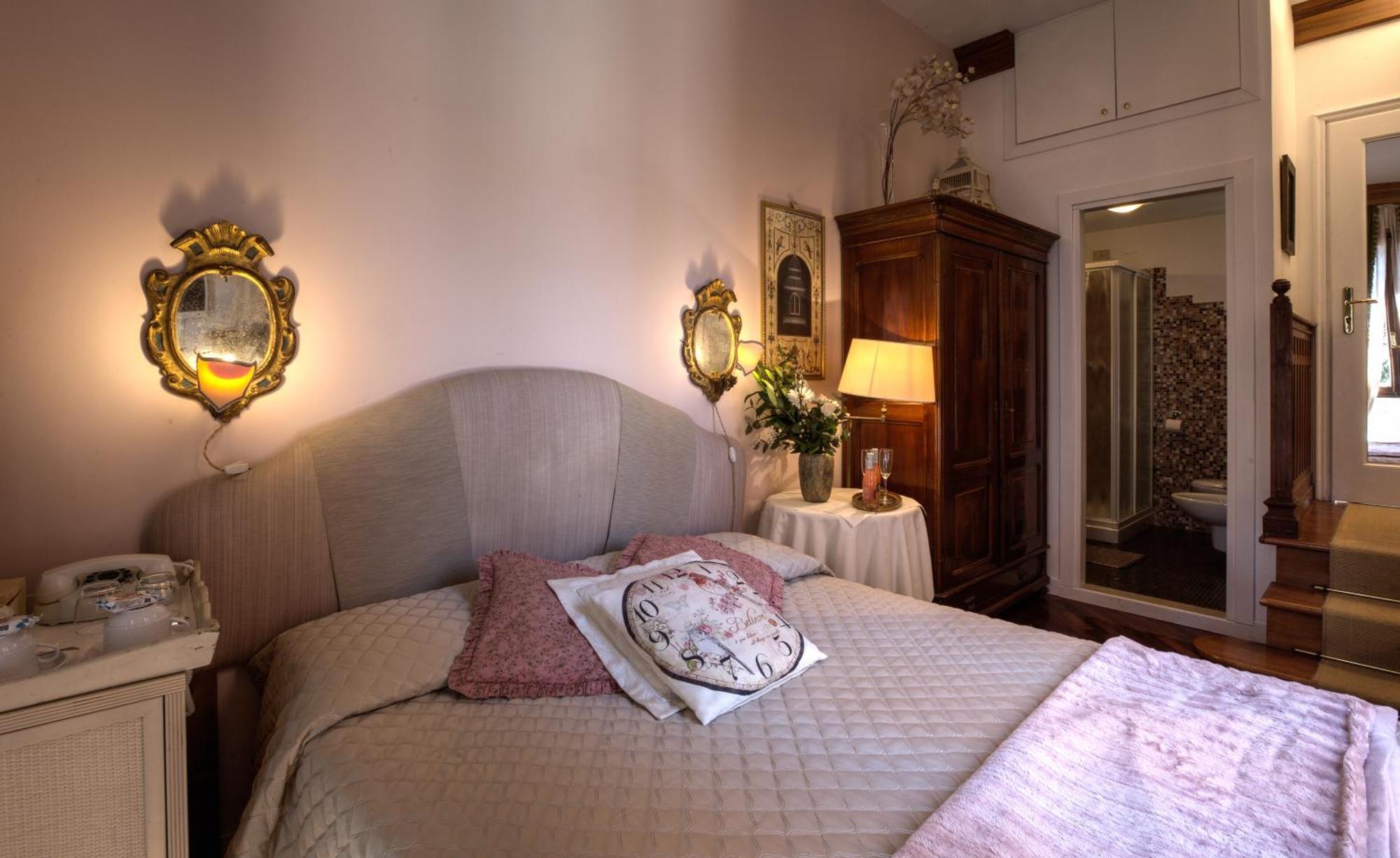 Double Room,709907995:JPEG